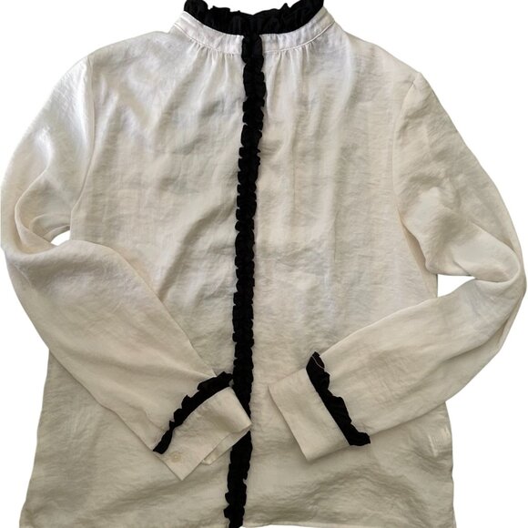 💞Price Drop💞 LIKE NEW !! ZARA IVORY SILK SATIN LONG SLEEVE IVORY BLOUSE TOP XS - Picture 1 of 4